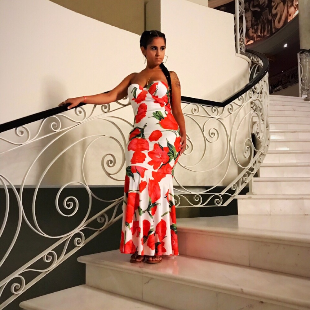 Small fashion nova flower formal dress
